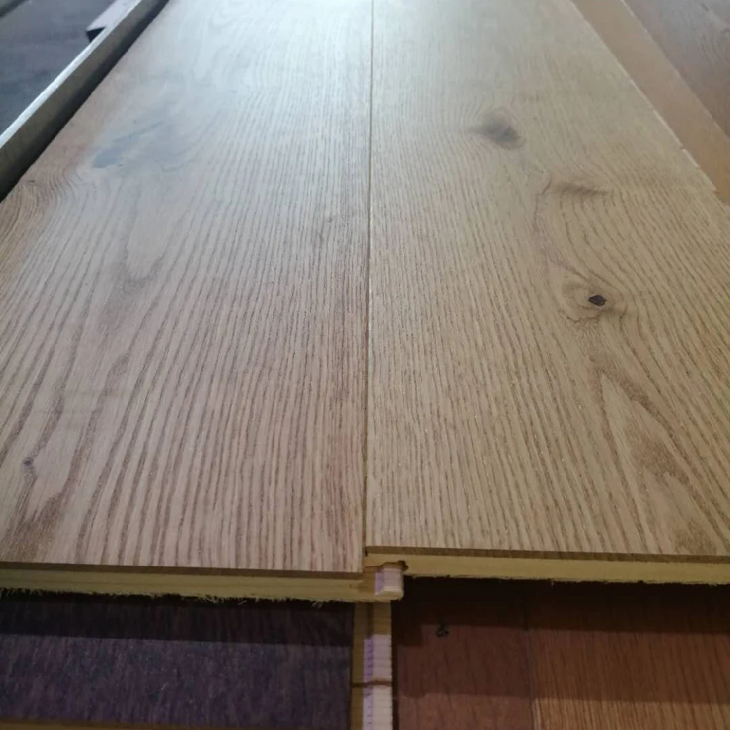 Antique Herringbone/Fishbone/Timber Parquetry/Strips Parquet Wood Floorplank/Engineered Flooring/Oak Wood Floor/Hardwood Flooring/Engineered Wood Flooring